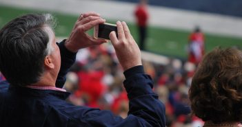 elderly how to use smartphones