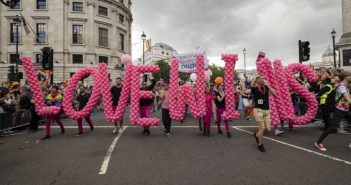 Inglaterra, do Obscurantismo para o Iluminismo: 50 anos da Lei de Delitos Homossexuais